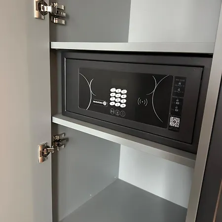 Ozo Antares Airport Hotel 3*