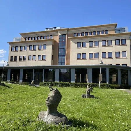 Ozo Antares Airport Hotel