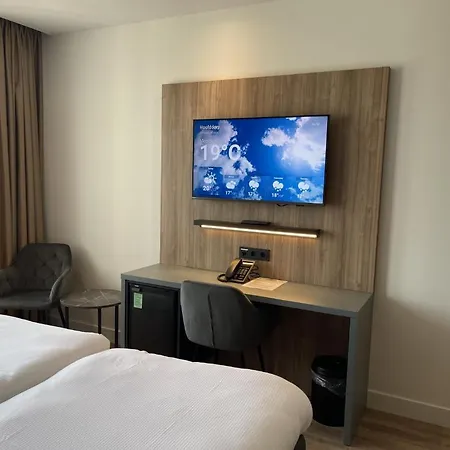 Hotel Ozo Antares Amsterdam Schiphol Airport 3*