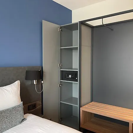 Ozo Antares Amsterdam Schiphol Airport Hotel