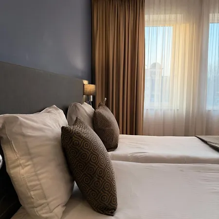 Ozo Antares Amsterdam Schiphol Airport 3* Hoofddorp