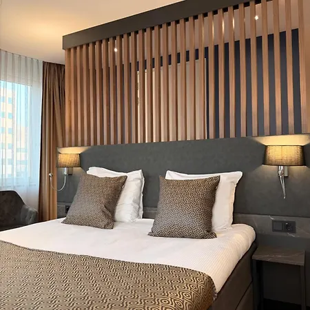 Ozo Antares Amsterdam Schiphol Airport Hotel