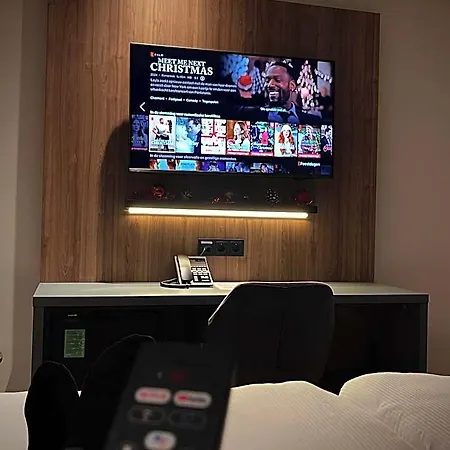 Ozo Antares Amsterdam Schiphol Airport 3*