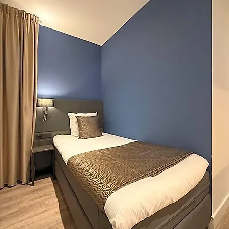 Ozo Antares Amsterdam Schiphol Airport 3*