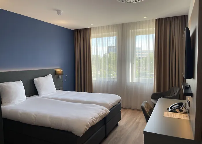 Ozo Hotels Antares Amsterdam Schiphol Airport 호텔 3*